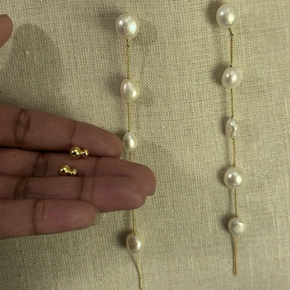 Cult Gaia Gold and White Pearl Earrings - Picture 3 of 5